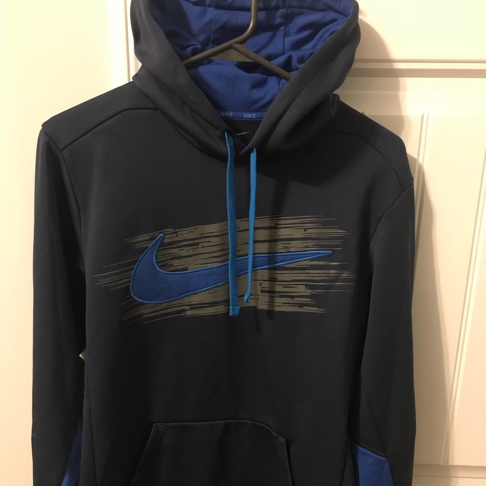 Men’s Nike hoodie